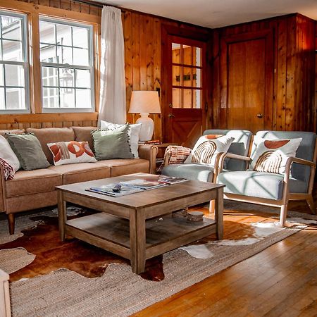 Birch House: Cozy Cabin 5 Min From Okemo 拉德洛 外观 照片