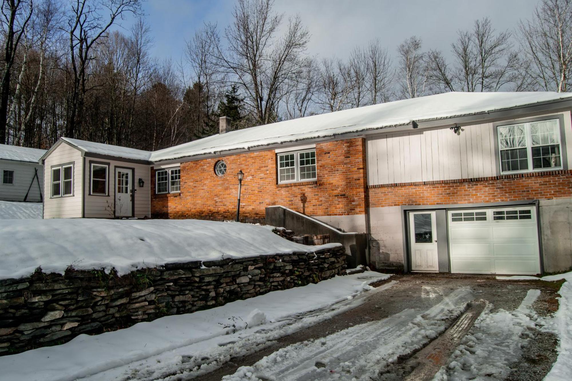 Birch House: Cozy Cabin 5 Min From Okemo 拉德洛 外观 照片